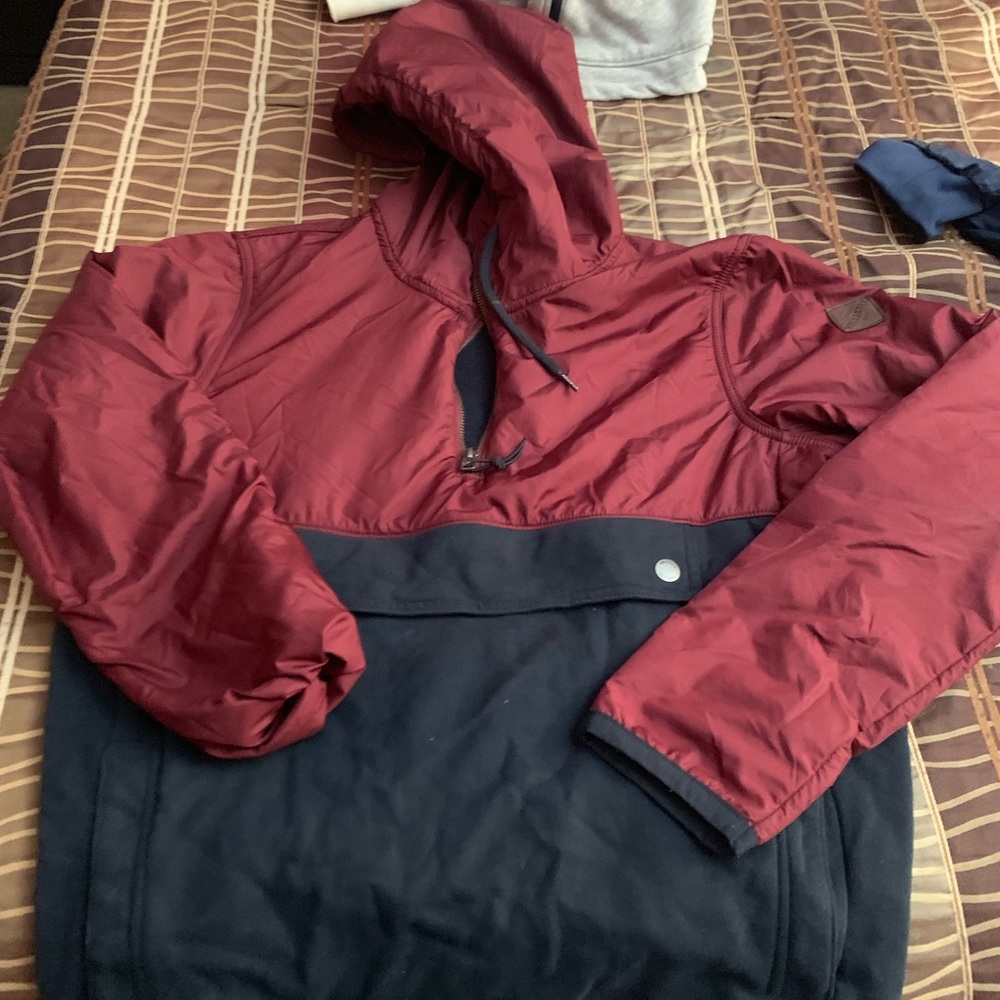 Hollister Lightweight Sweatshirt w/ Hood & Halfzip